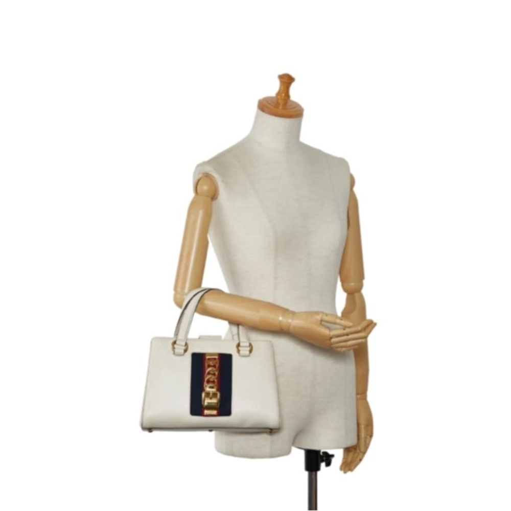 Gucci White Leather Satchel with Classic Silhouette - Picture 2 of 10